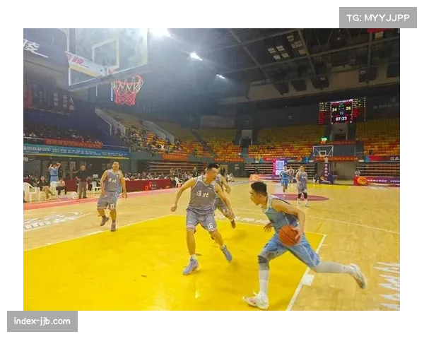NBL锦标赛揭幕焦点战打响群雄逐鹿各队全力冲击季中冠军荣耀 NBL锦标赛揭幕焦点战打响群雄逐鹿各队全力冲击季中冠军荣耀