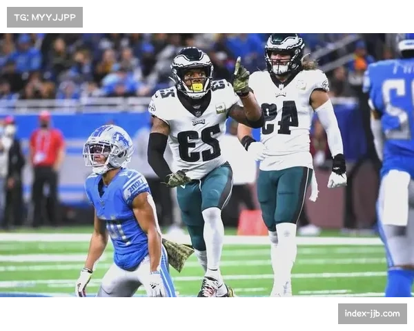 国联东区老鹰领跑 牛仔防守补强冲击外卡